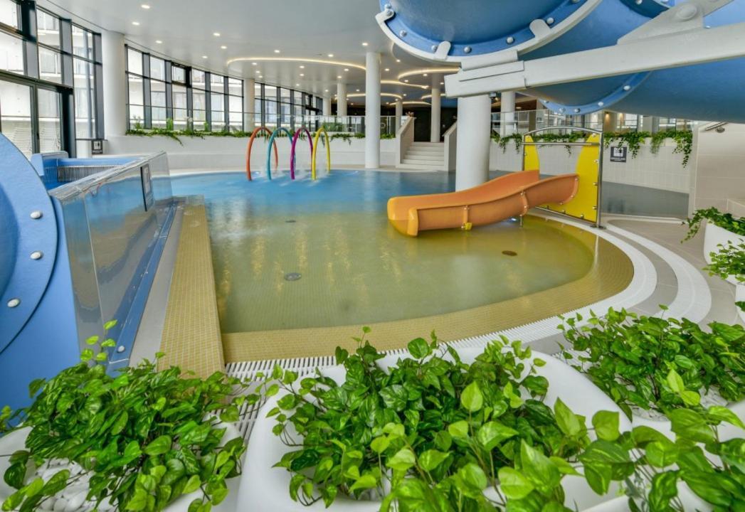 Polanki Aqua Apartament Luna Kołobrzeg Extérieur photo