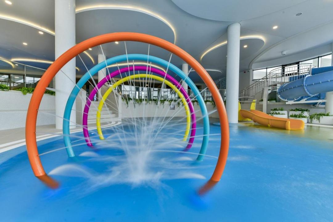 Polanki Aqua Apartament Luna Kołobrzeg Extérieur photo