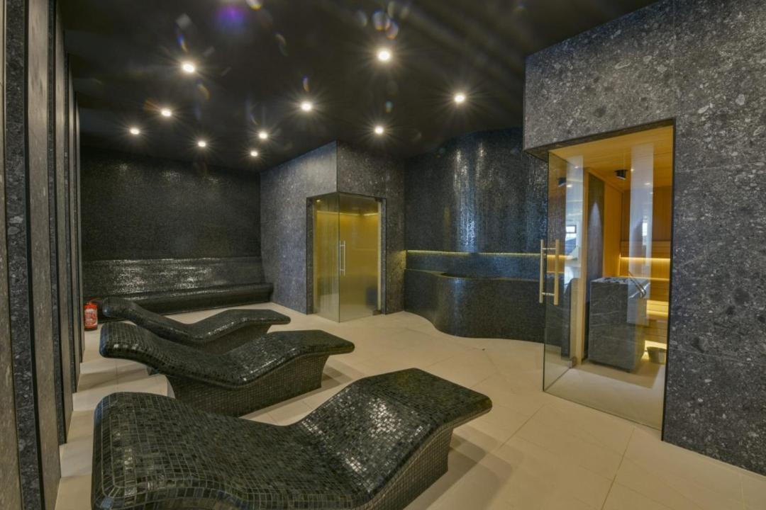 Polanki Aqua Apartament Luna Kołobrzeg Extérieur photo